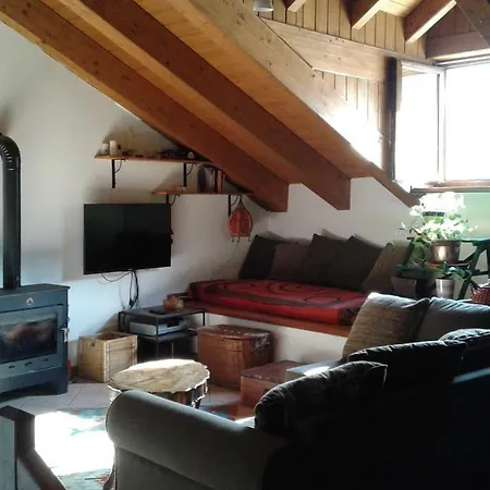 Apartamento Nel Centro Storico Di Con Vista Sui Ghiacciai