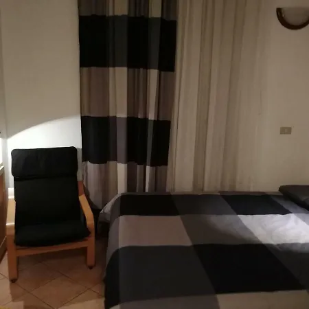 Nel Centro Storico Di Con Vista Sui Ghiacciai Apartment *