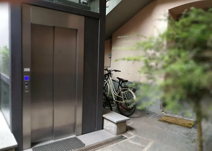 Nel Centro Storico Di Con Vista Sui Ghiacciai Apartment Aosta