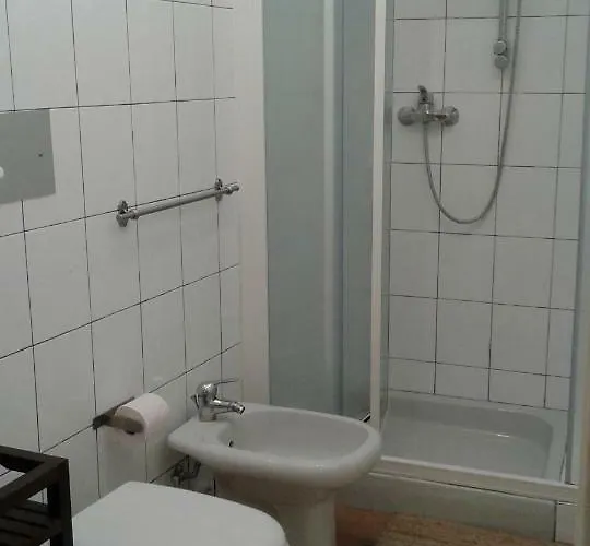 Apartment Nel Centro Storico Di Con Vista Sui Ghiacciai Aosta