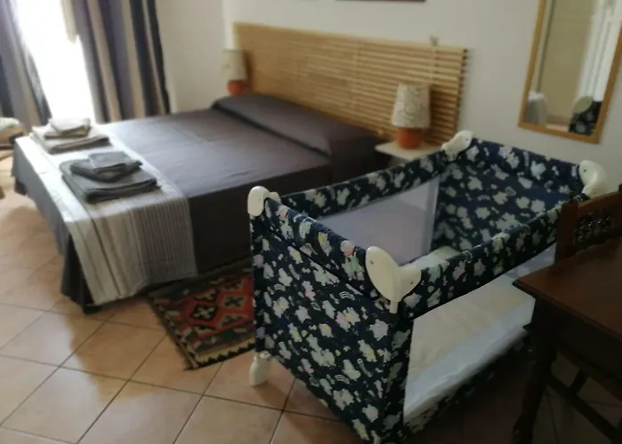 Nel Centro Storico Di Con Vista Sui Ghiacciai *