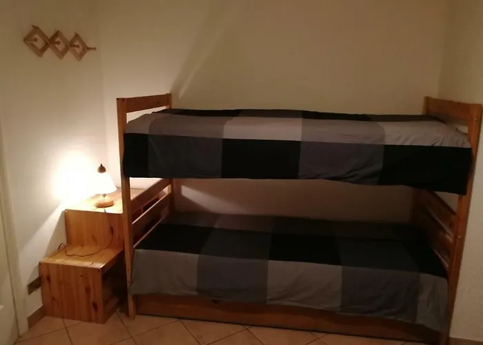 Apartment Nel Centro Storico Di Con Vista Sui Ghiacciai *