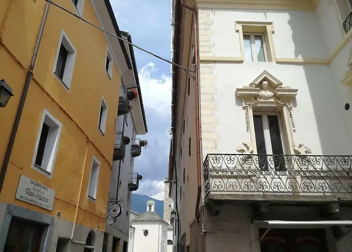 Nel Centro Storico Di Con Vista Sui Ghiacciai דירה *